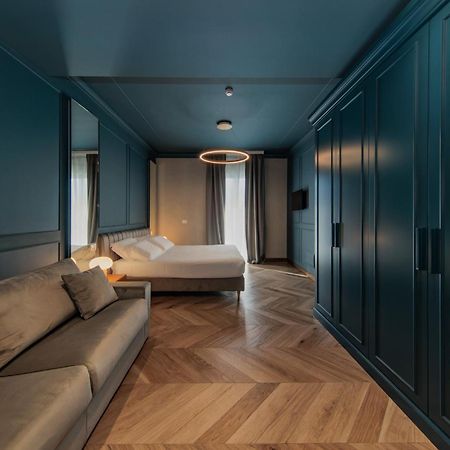 Ophelia Hotel Cazzago San Martino Extérieur photo